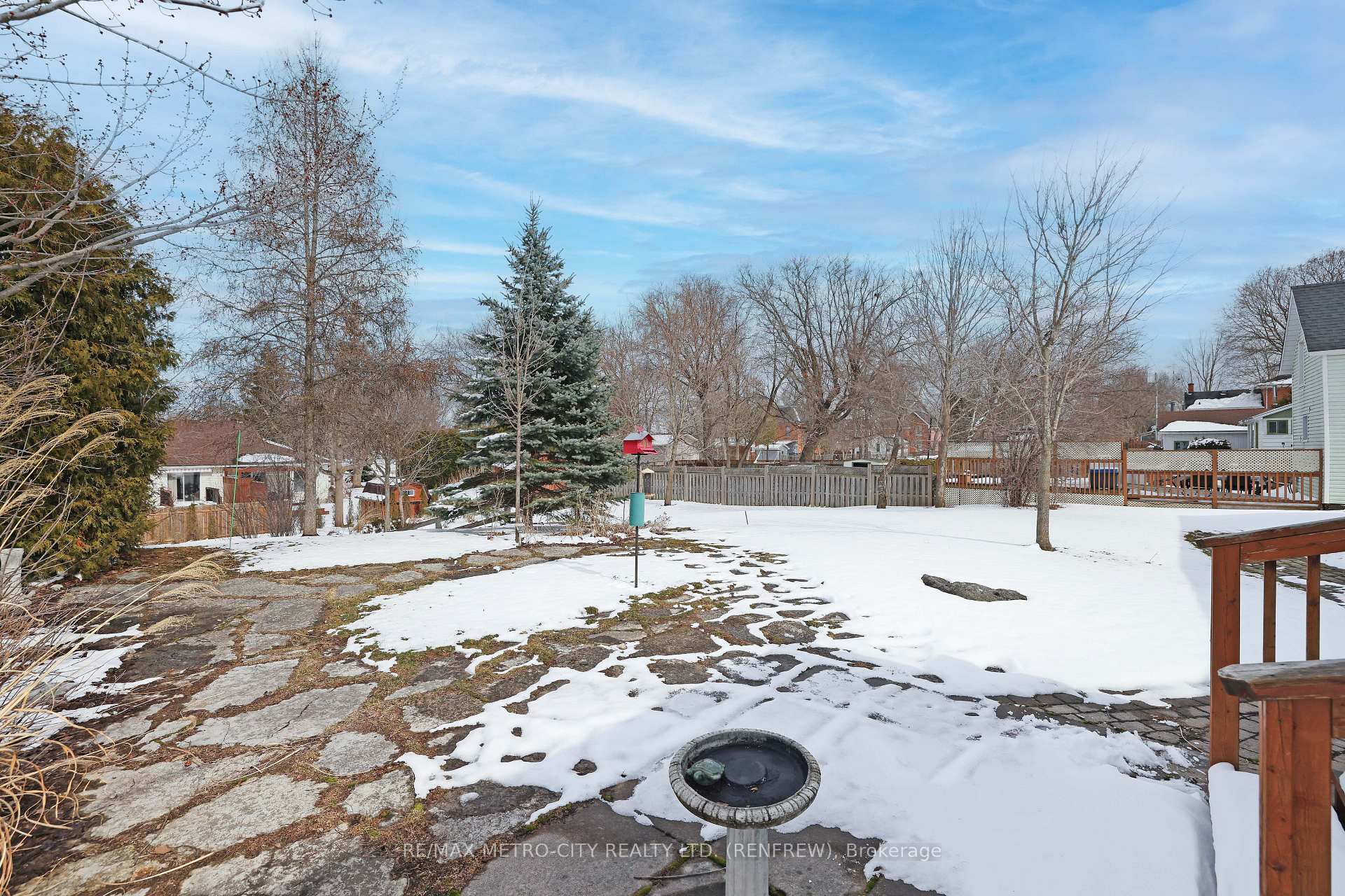 Photo 40 of 61 Plaunt Street N, Renfrew — HOMEH