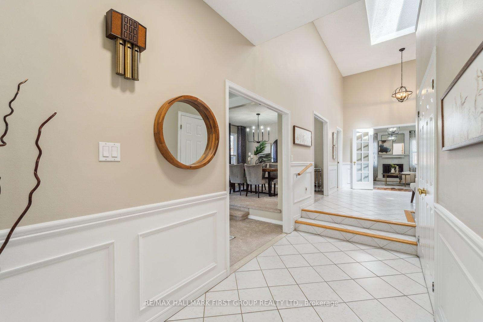 Photo 3 of 1509 Eagleview Drive, Pickering, Liverpool — HOMEH
