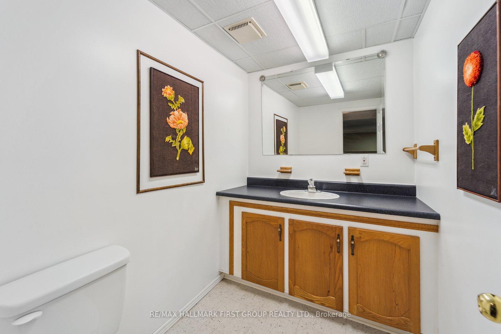 Photo 32 of 1509 Eagleview Drive, Pickering, Liverpool — HOMEH
