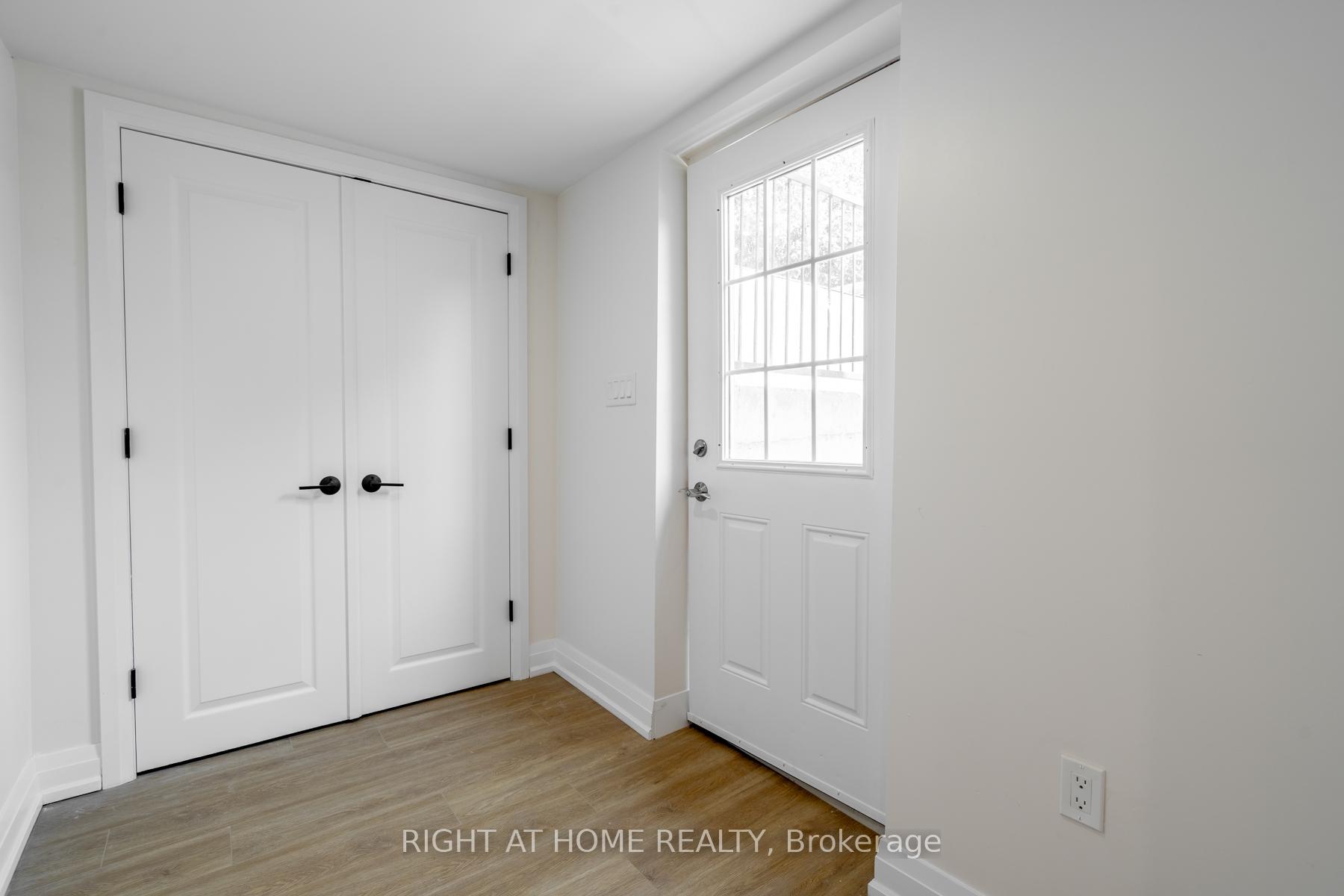 Photo 2 of 273 Central Park Boulevard S, Oshawa, Central — HOMEH