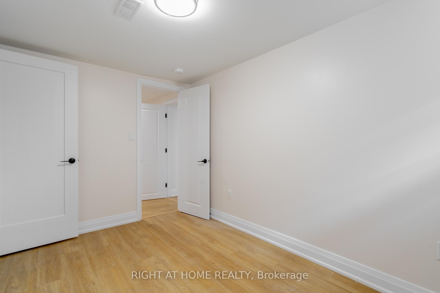 Photo 11 of 273 Central Park Boulevard S, Oshawa, Central — HOMEH