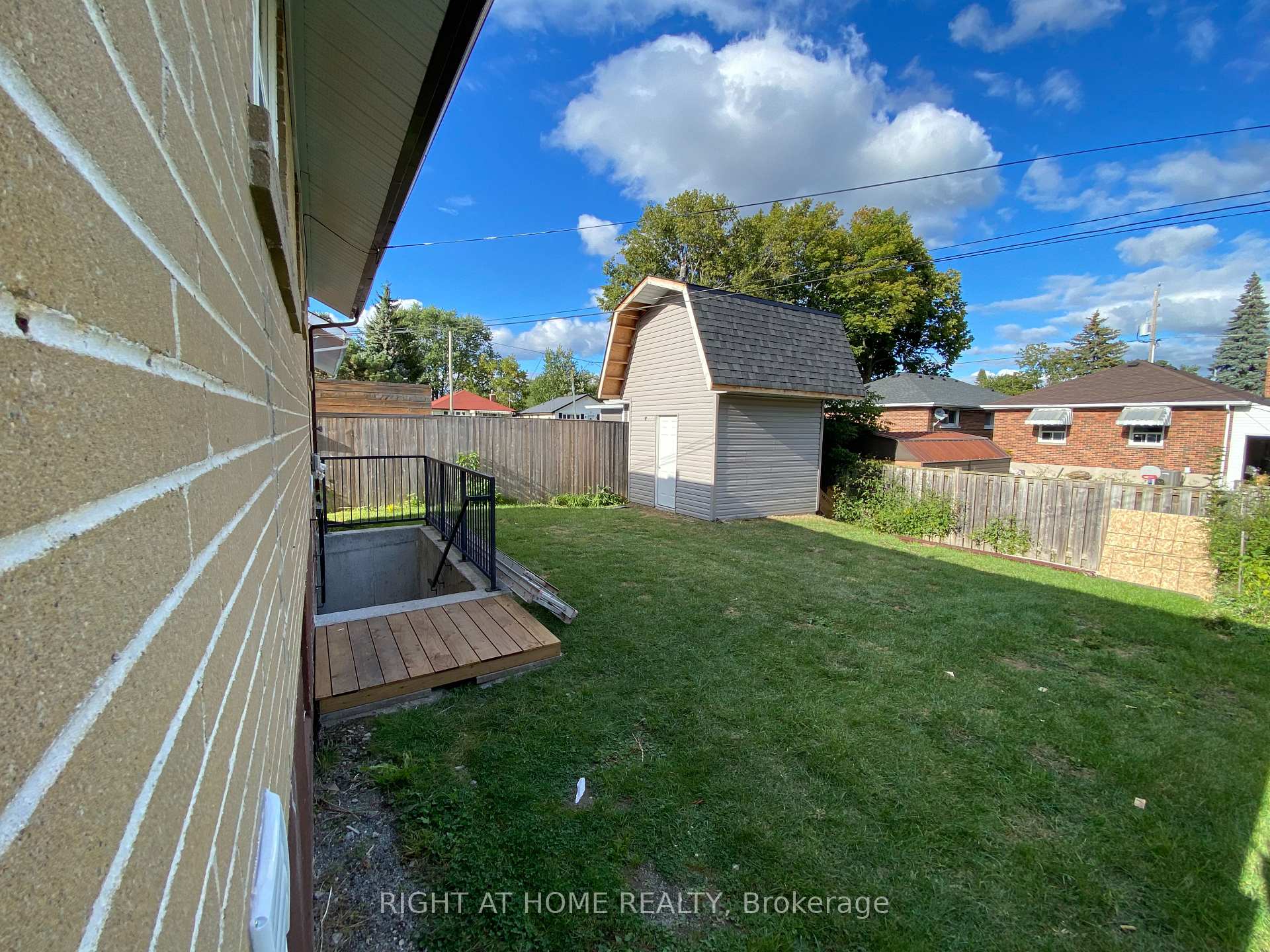 Photo 12 of 273 Central Park Boulevard S, Oshawa, Central — HOMEH