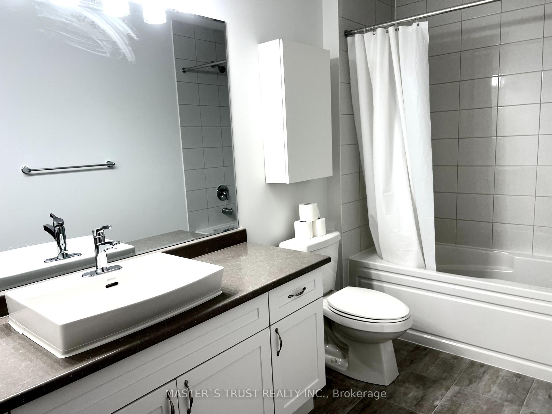 Photo 4 of 2808 Foxden Square, Pickering, Rural Pickering — HOMEH