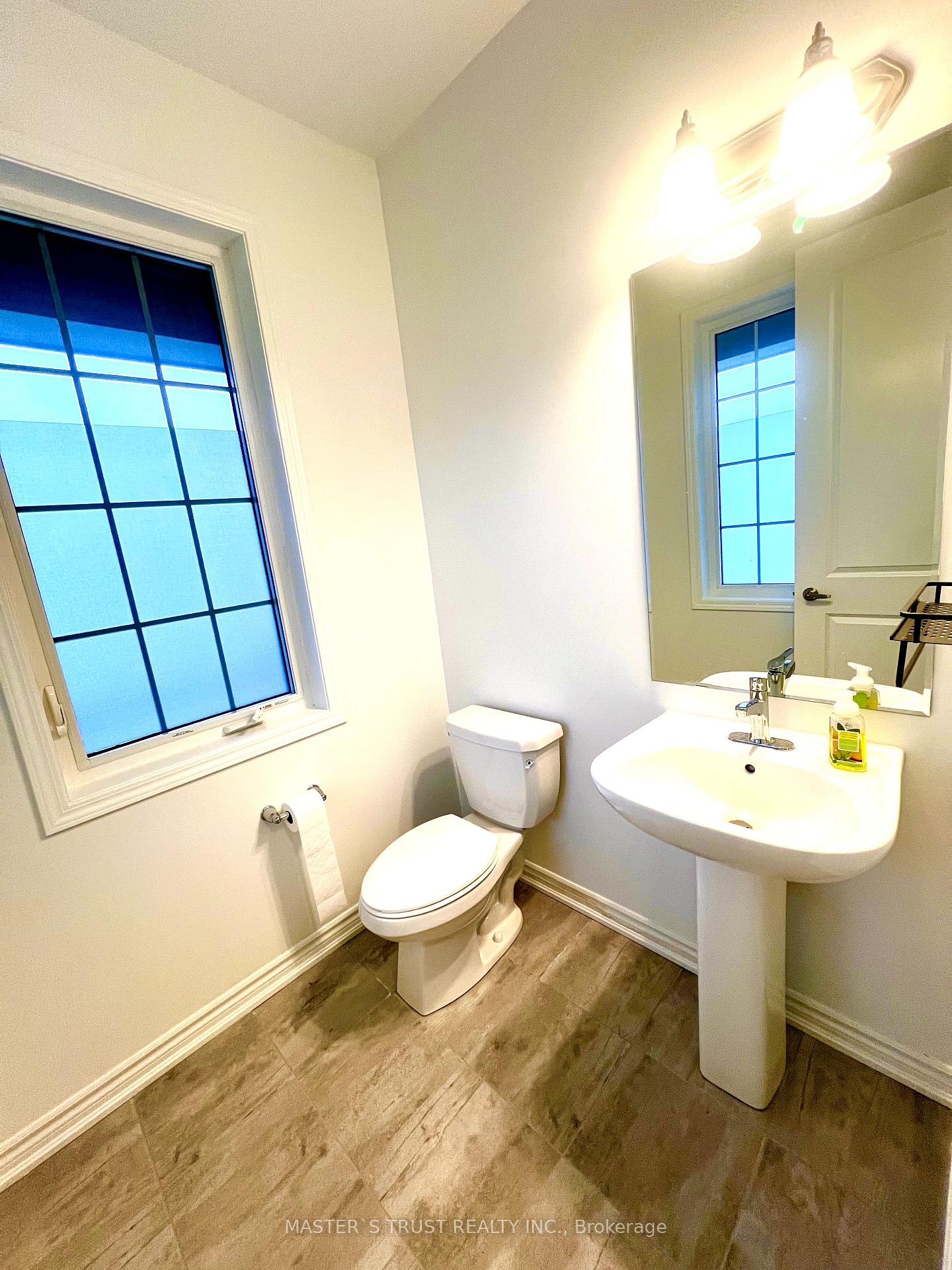 Photo 13 of 2808 Foxden Square, Pickering, Rural Pickering — HOMEH