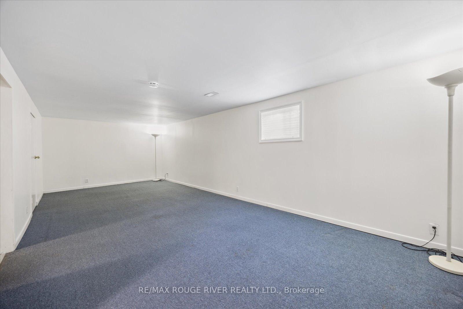 Photo 21 of 882 Naroch Boulevard, Pickering, Bay Ridges — HOMEH