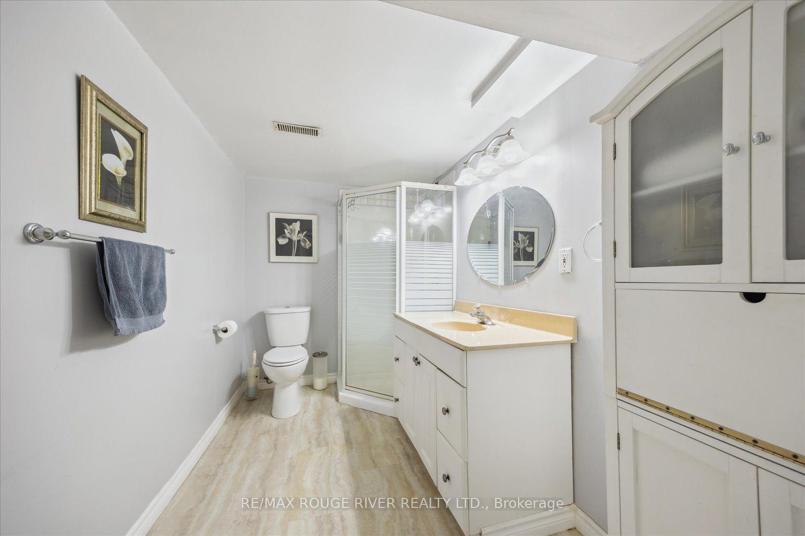 Photo 25 of 882 Naroch Boulevard, Pickering, Bay Ridges — HOMEH
