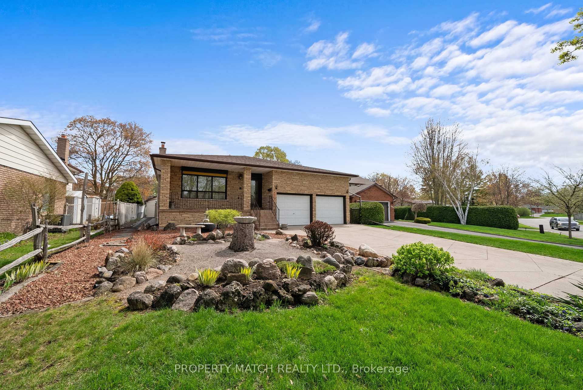 Photo 1 of 1101 Mohawk Street, Oshawa, Centennial — HOMEH