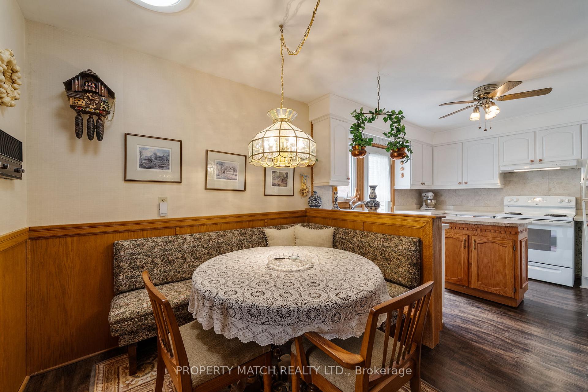 Photo 13 of 1101 Mohawk Street, Oshawa, Centennial — HOMEH