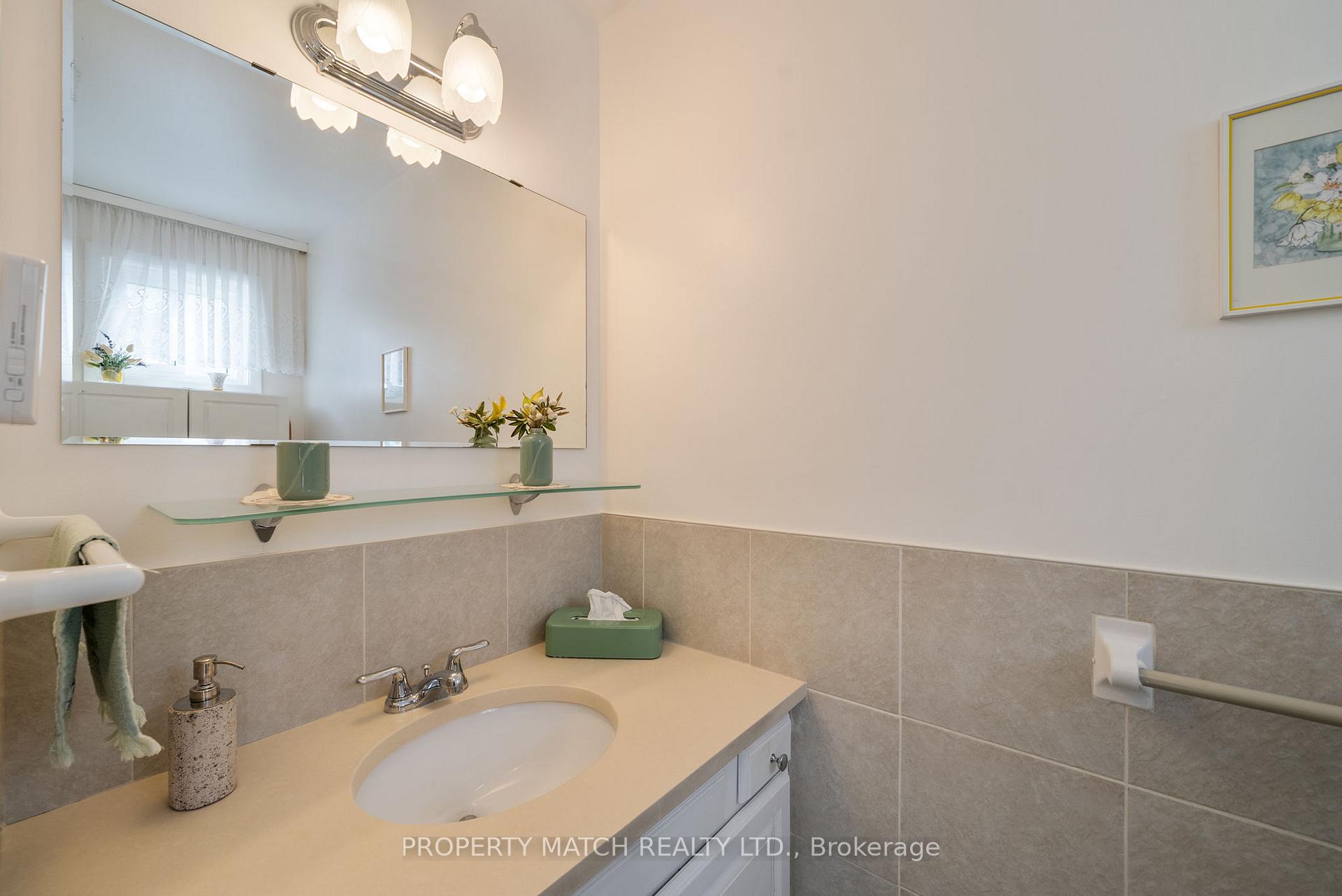 Photo 27 of 1101 Mohawk Street, Oshawa, Centennial — HOMEH