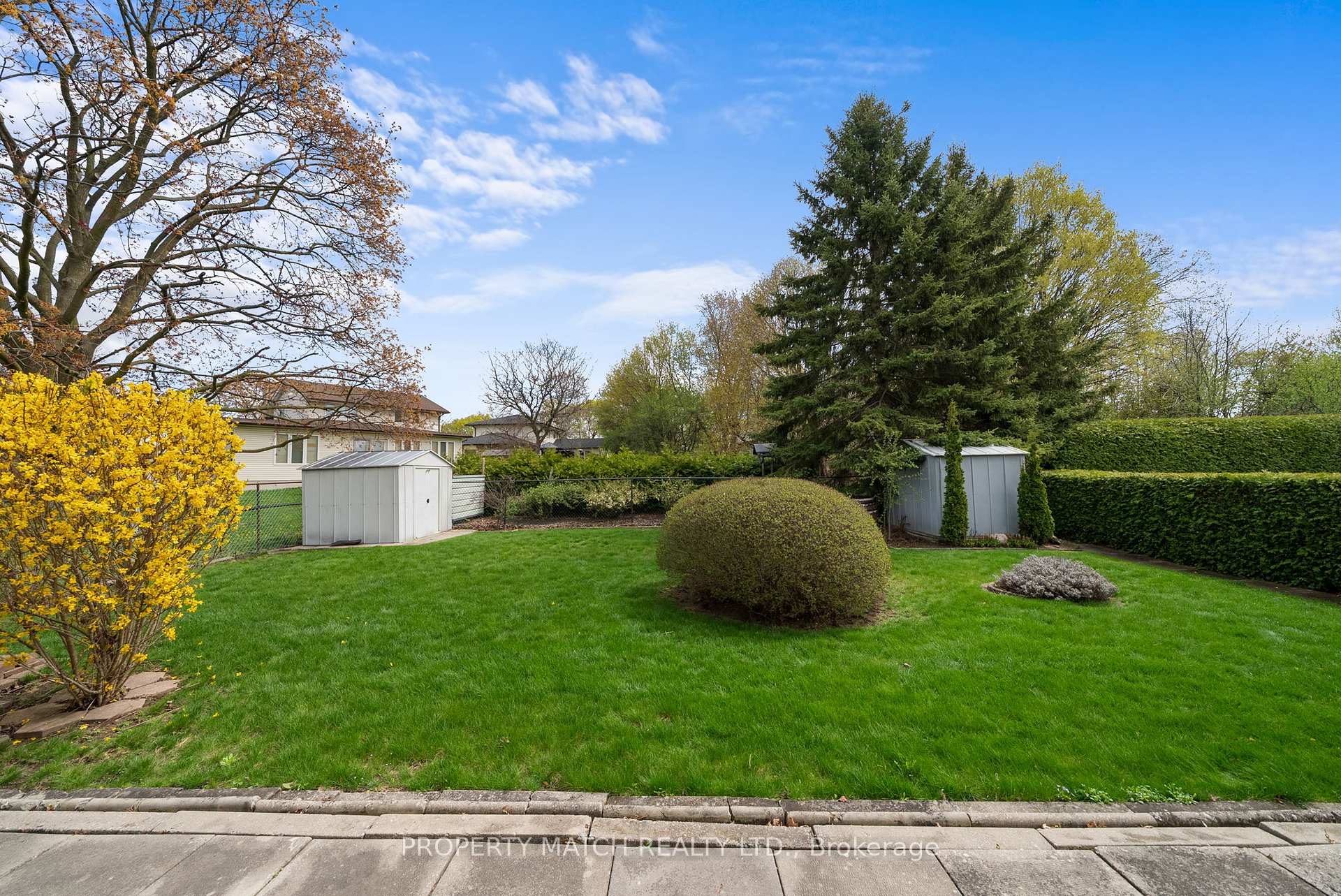 Photo 40 of 1101 Mohawk Street, Oshawa, Centennial — HOMEH
