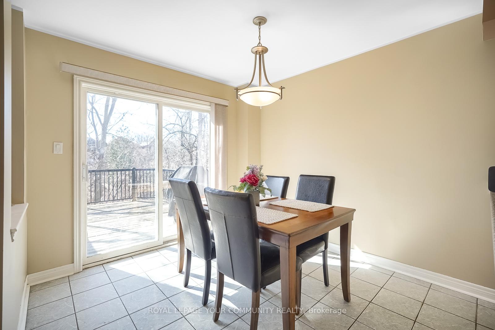 Photo 11 of 2134 Erin Gate Boulevard, Pickering, Amberlea — HOMEH