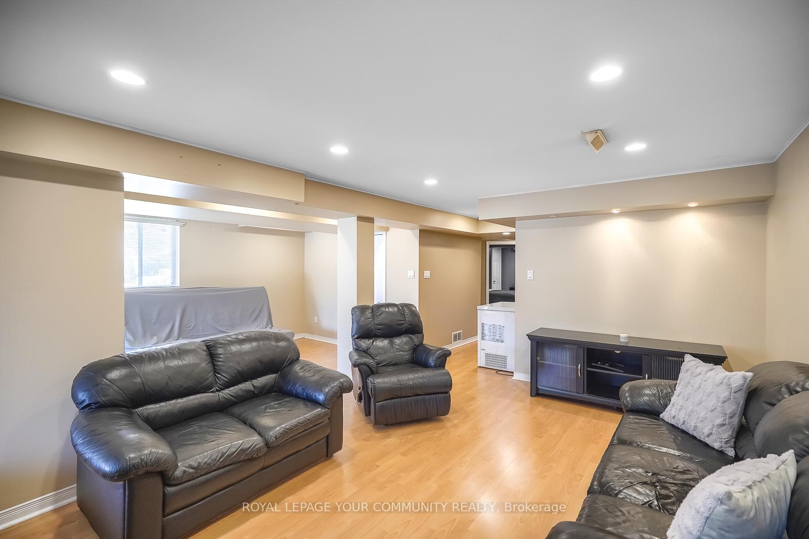 Photo 26 of 2134 Erin Gate Boulevard, Pickering, Amberlea — HOMEH