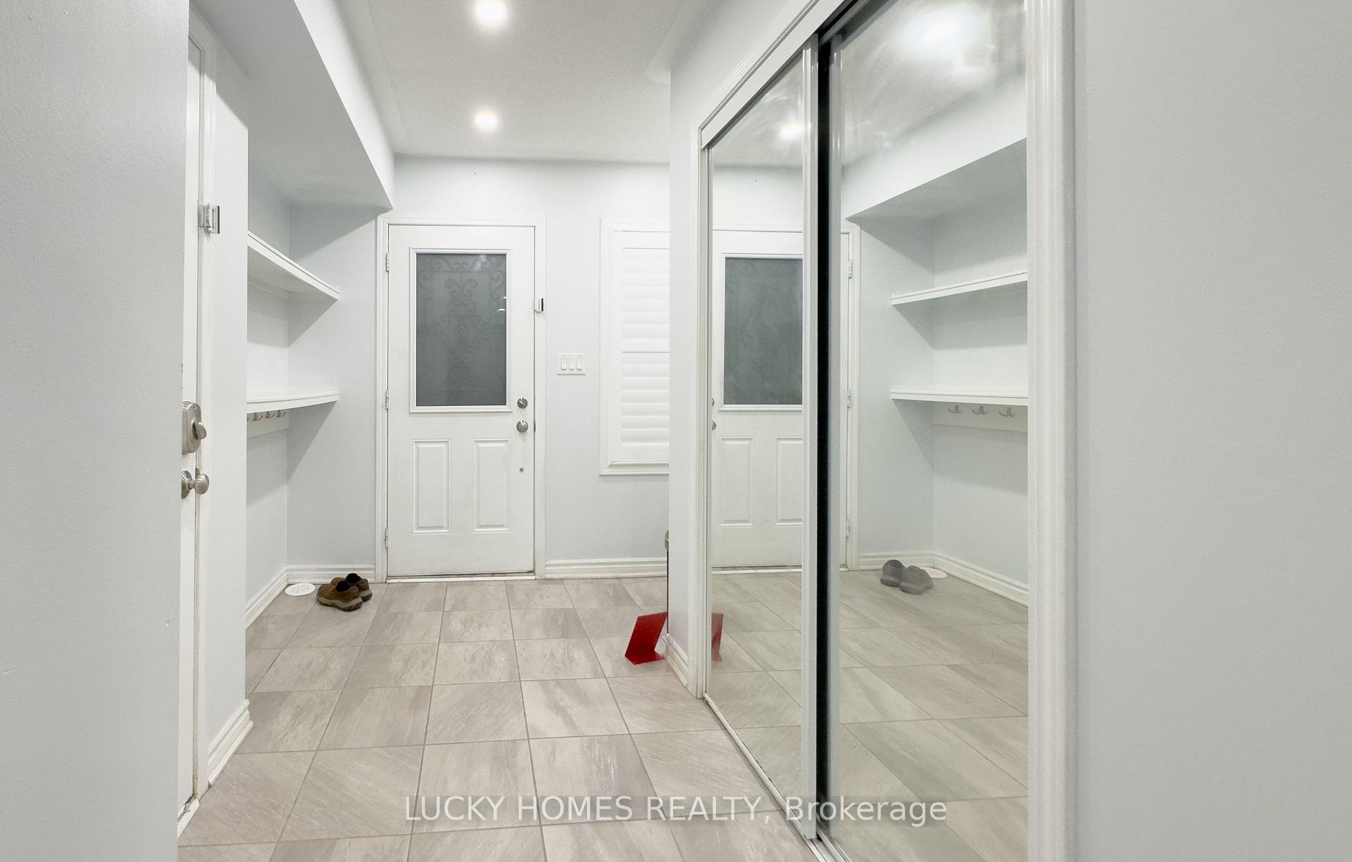Photo 3 of 1045 Reflection Place S, Pickering, Rural Pickering — HOMEH