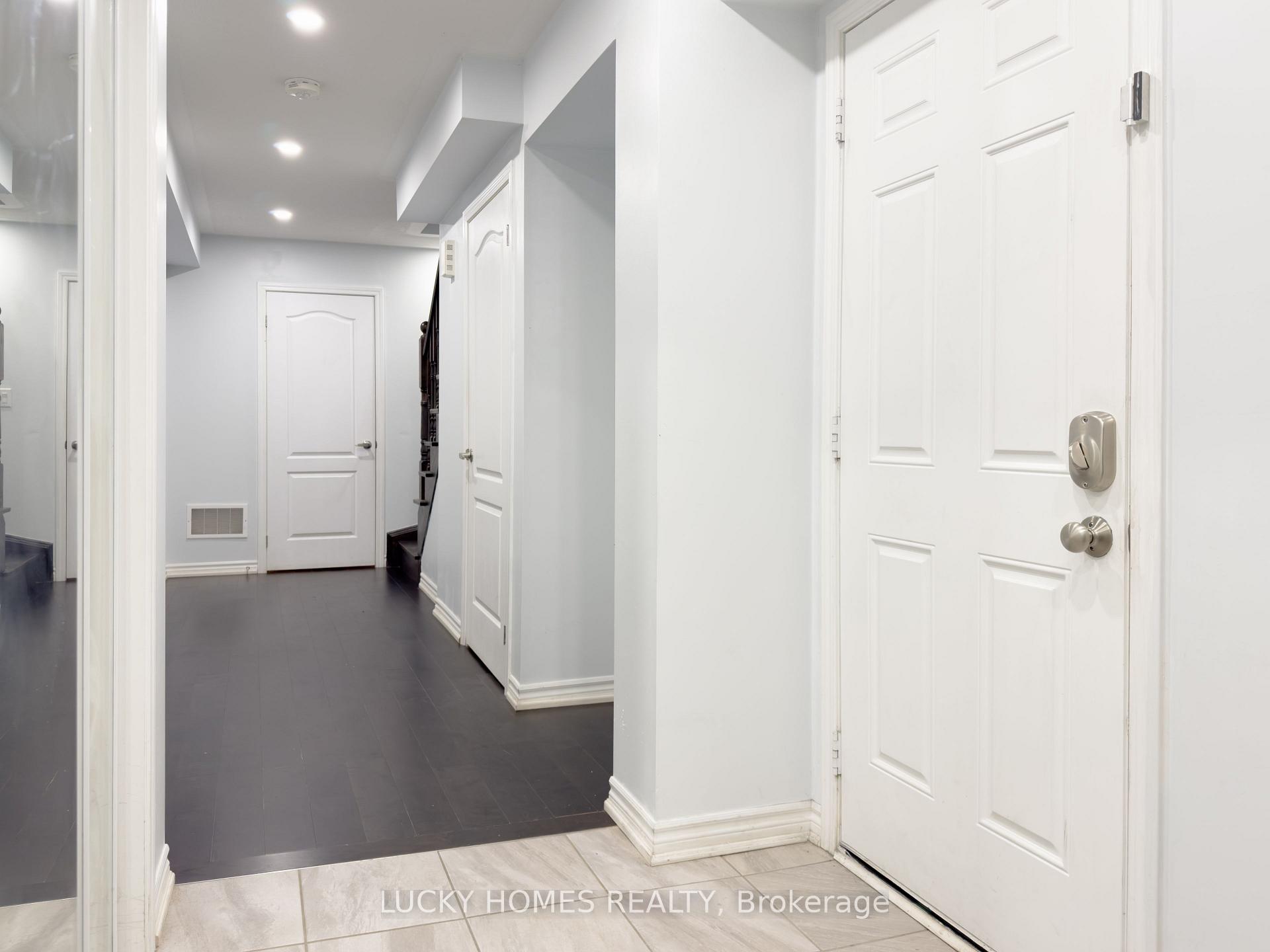 Photo 4 of 1045 Reflection Place S, Pickering, Rural Pickering — HOMEH