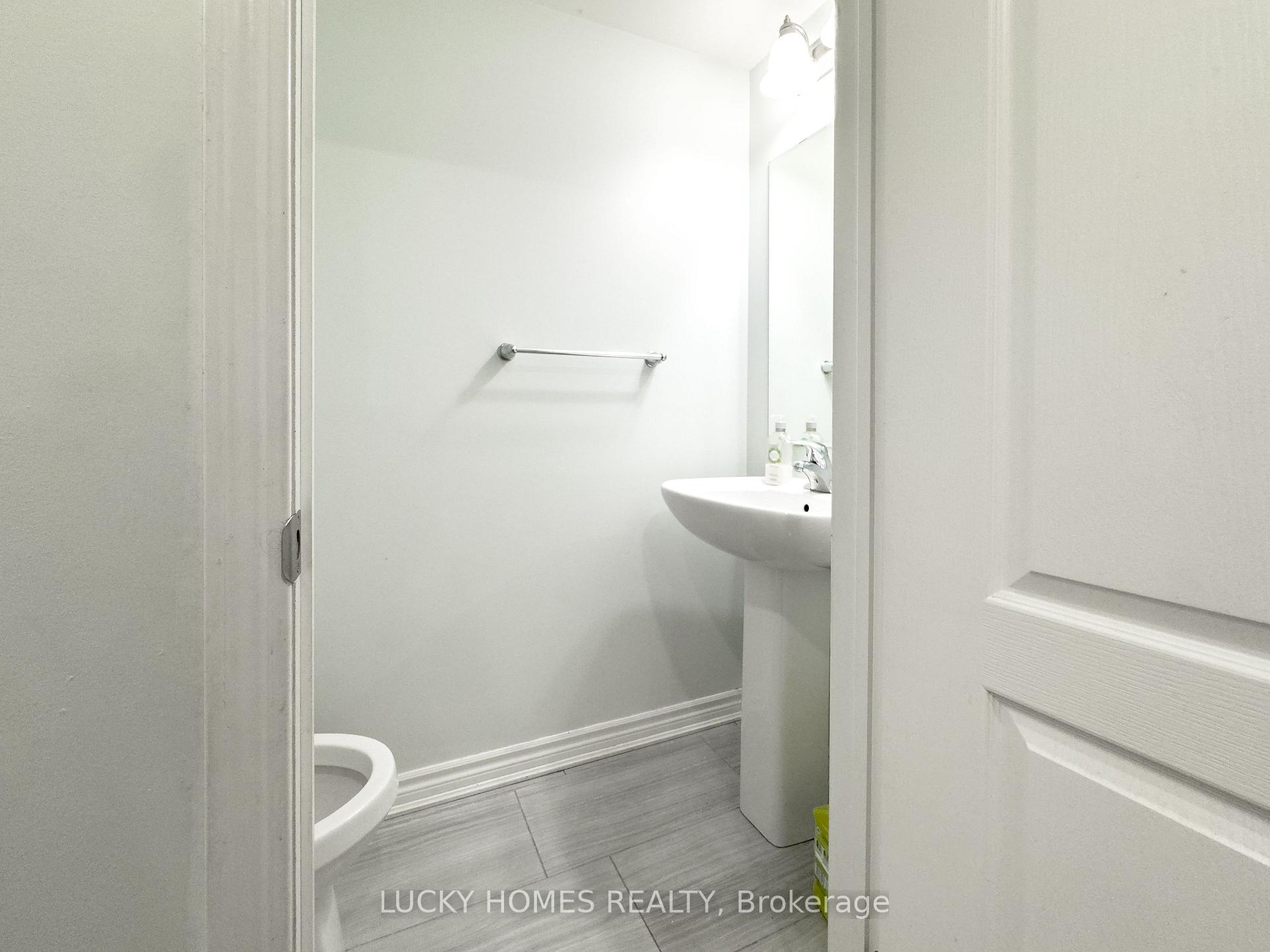 Photo 31 of 1045 Reflection Place S, Pickering, Rural Pickering — HOMEH