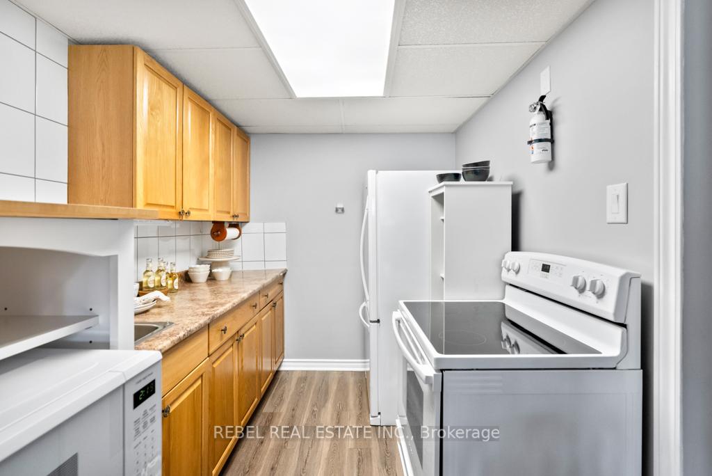 Photo 28 of 1303 Pinehurst Avenue, Oshawa, Donevan — HOMEH