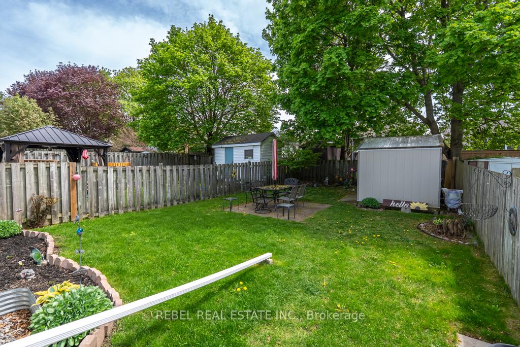 Photo 33 of 1303 Pinehurst Avenue, Oshawa, Donevan — HOMEH