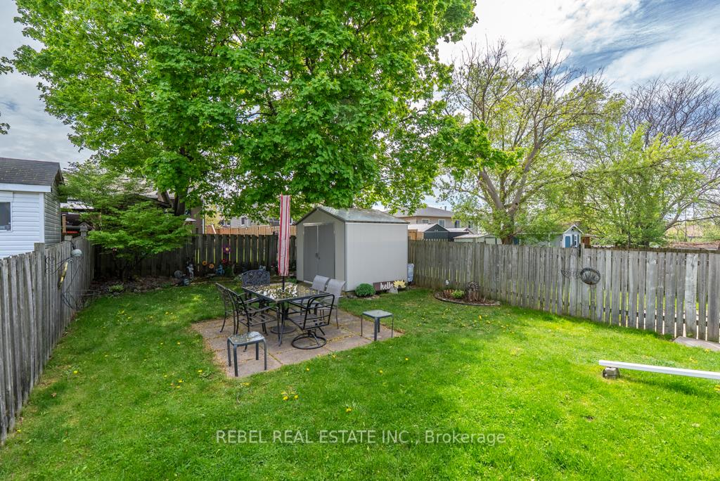 Photo 34 of 1303 Pinehurst Avenue, Oshawa, Donevan — HOMEH