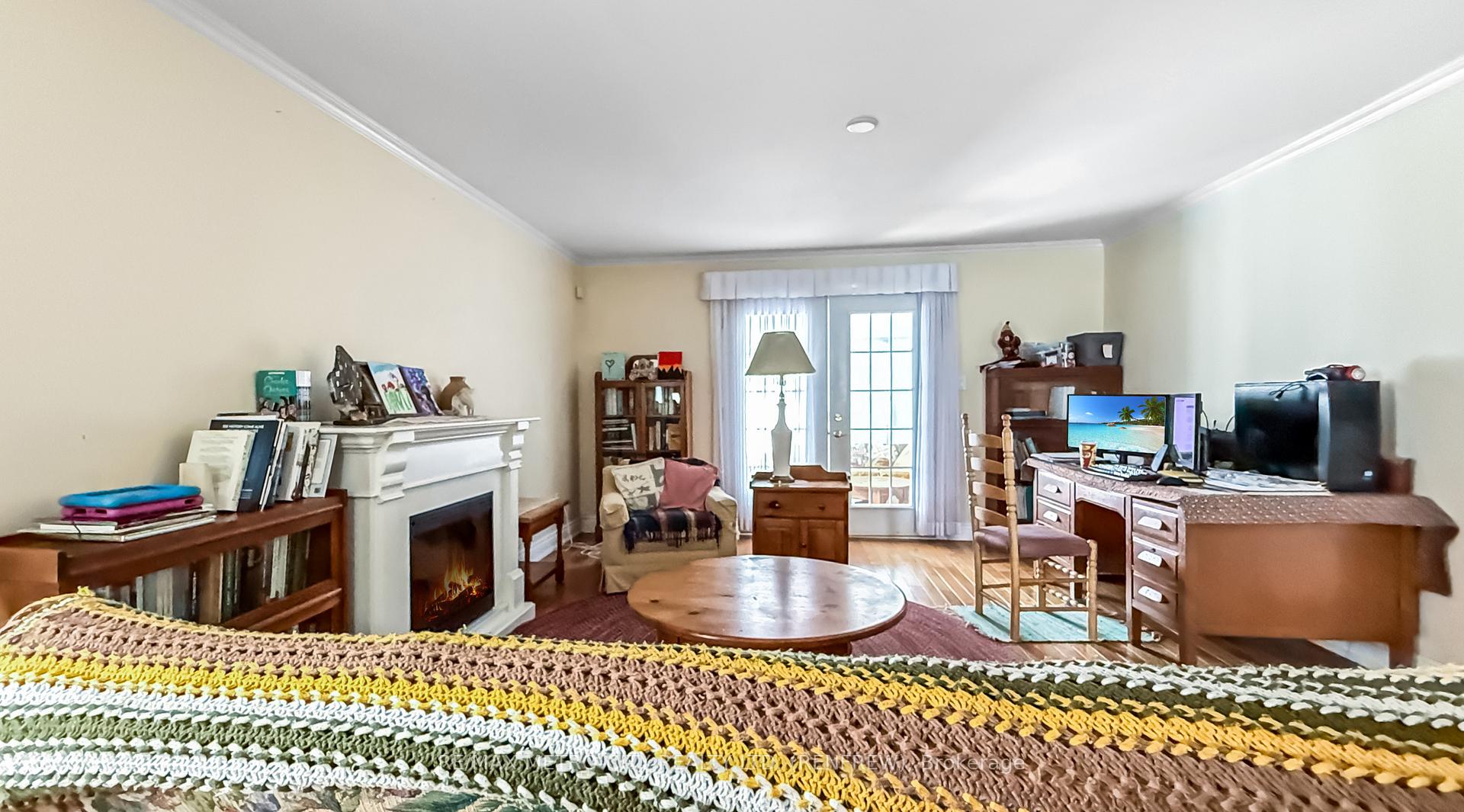 Photo 10 of 584 Aberdeen Street, Renfrew — HOMEH