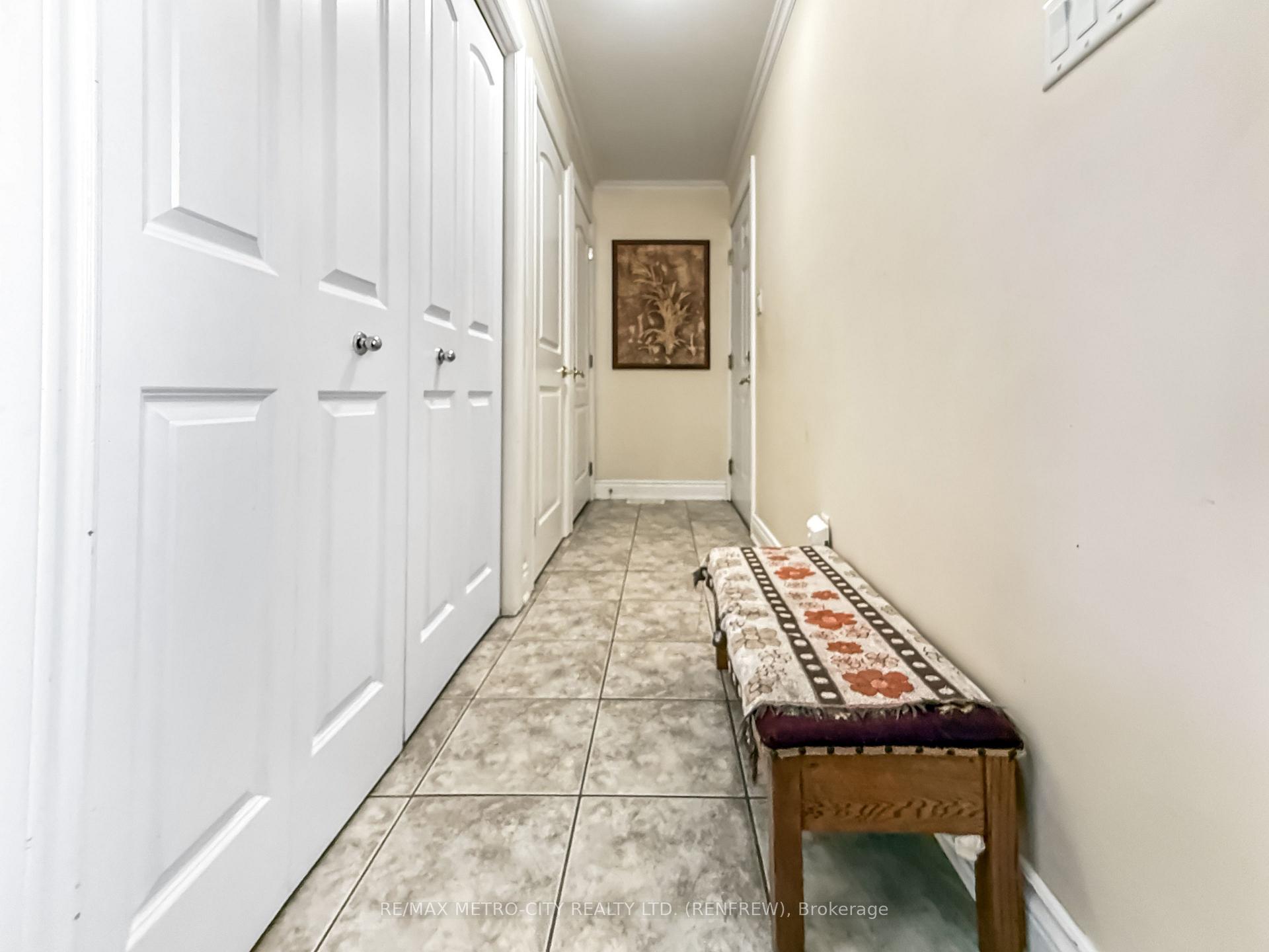 Photo 17 of 584 Aberdeen Street, Renfrew — HOMEH