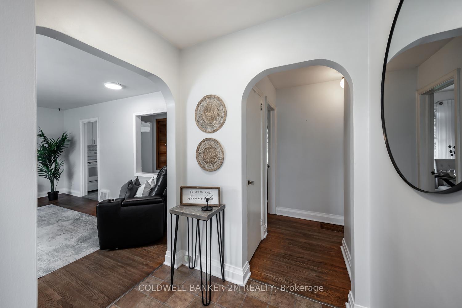 Photo 3 of 61 Kawartha Avenue, Oshawa, Lakeview — HOMEH