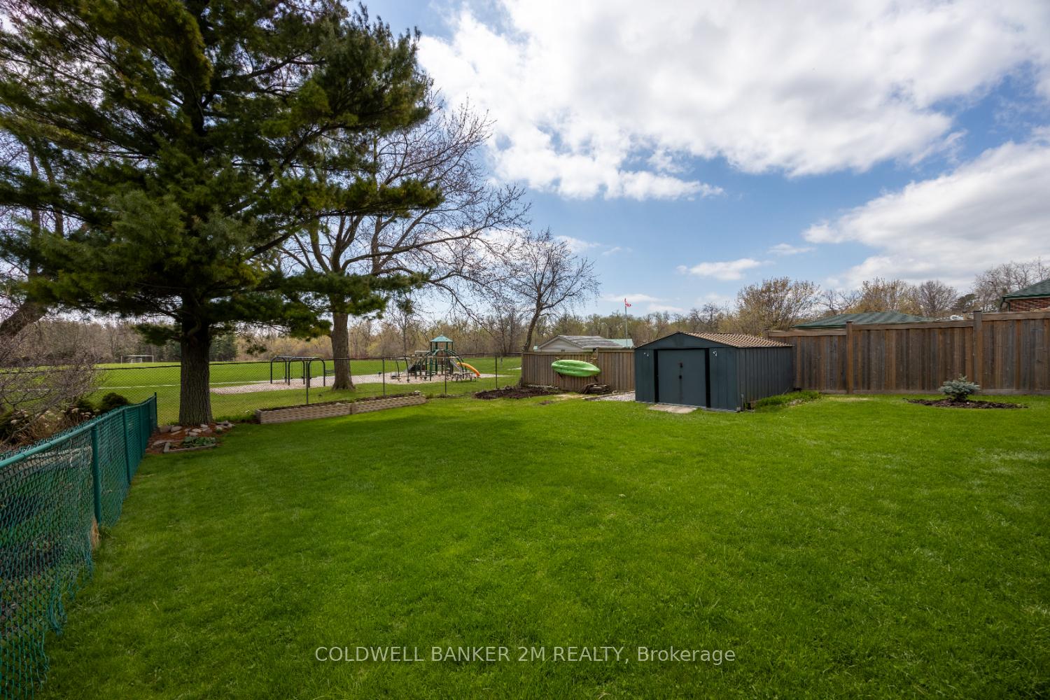 Photo 27 of 61 Kawartha Avenue, Oshawa, Lakeview — HOMEH