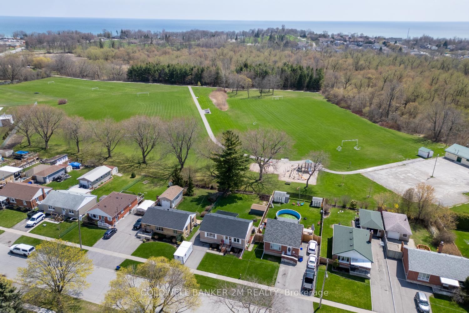 Photo 31 of 61 Kawartha Avenue, Oshawa, Lakeview — HOMEH
