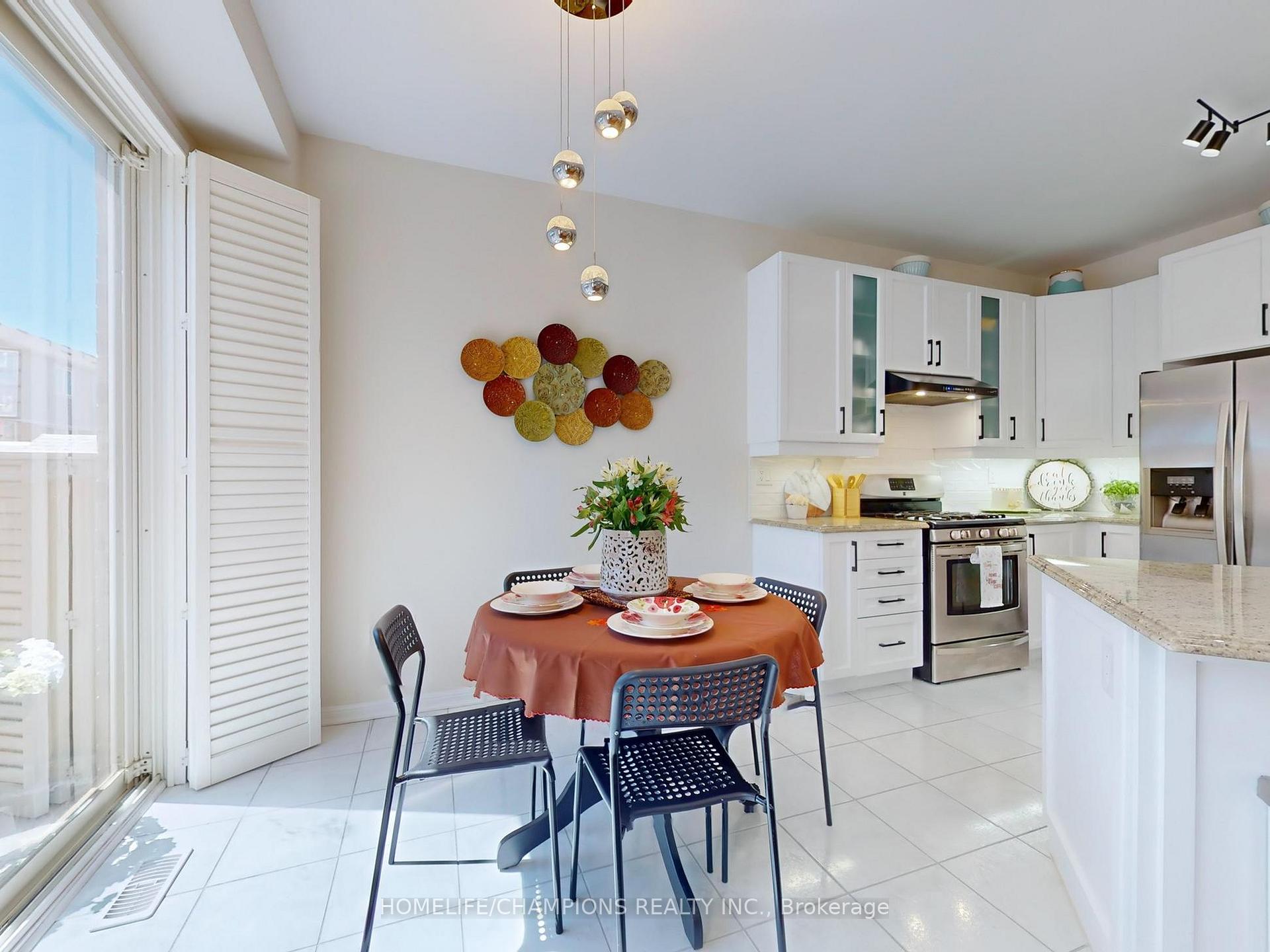 Photo 15 of 1851 Misthollow Drive E, Pickering, Duffin Heights — HOMEH