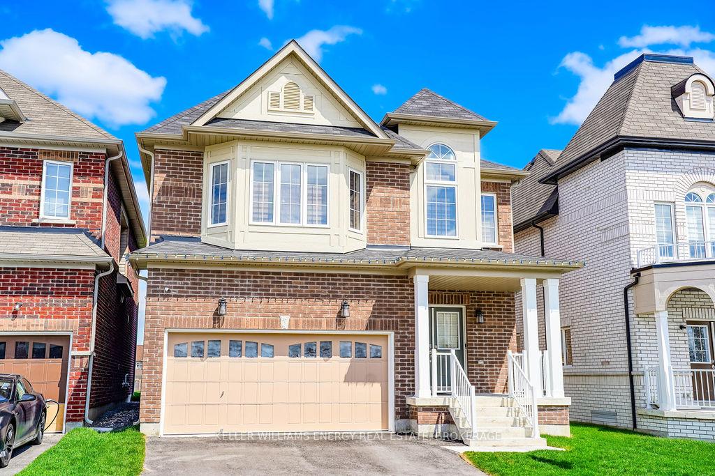 Front of 1189 Drinkle Crescent