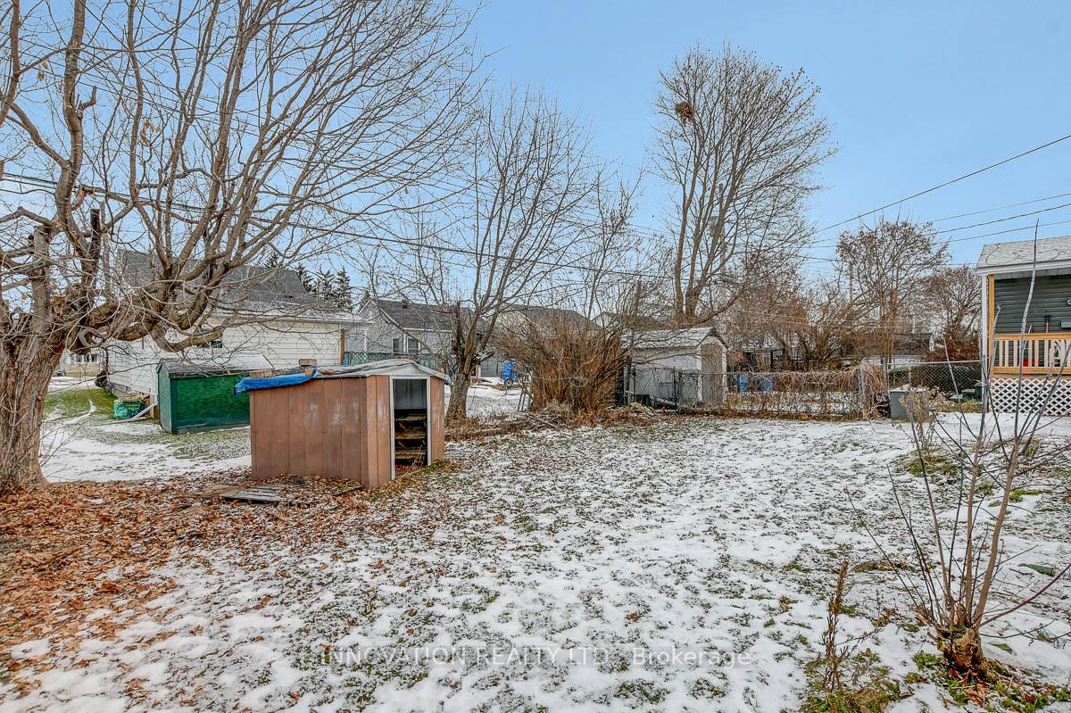 Photo 18 of 409 Dominion Street, Renfrew — HOMEH