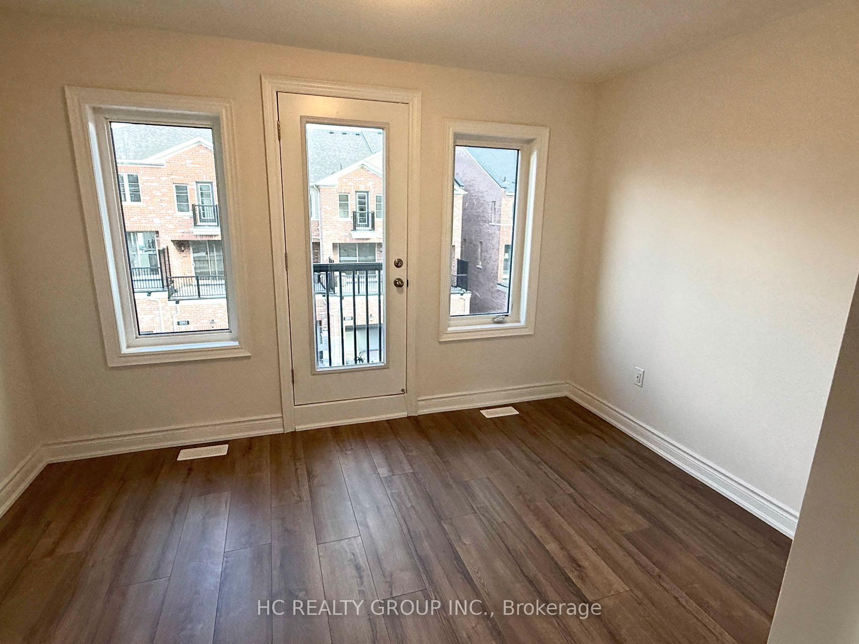 Photo 7 of 2826 Tippett Mews, Pickering, Rural Pickering — HOMEH
