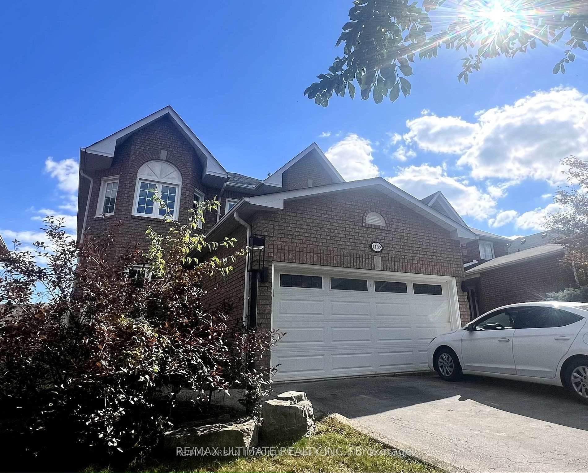 Photo 1 of 1183 Windgrove Square, Pickering, Liverpool — HOMEH