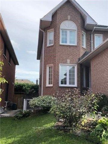 Photo 2 of 1183 Windgrove Square, Pickering, Liverpool — HOMEH