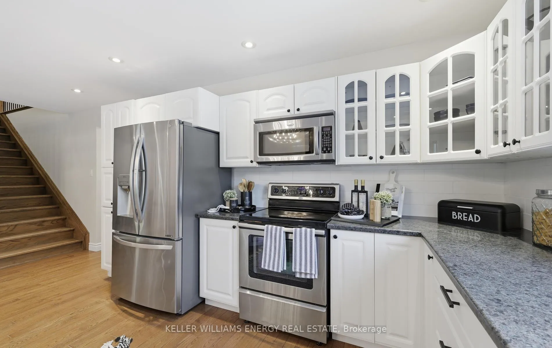 Photo 16 of 60 Davidge Drive, Scugog, Rural Scugog — HOMEH