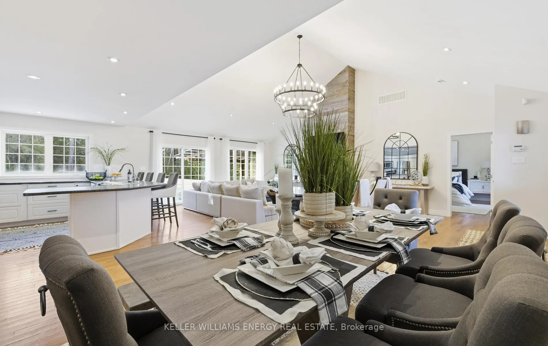 Photo 20 of 60 Davidge Drive, Scugog, Rural Scugog — HOMEH