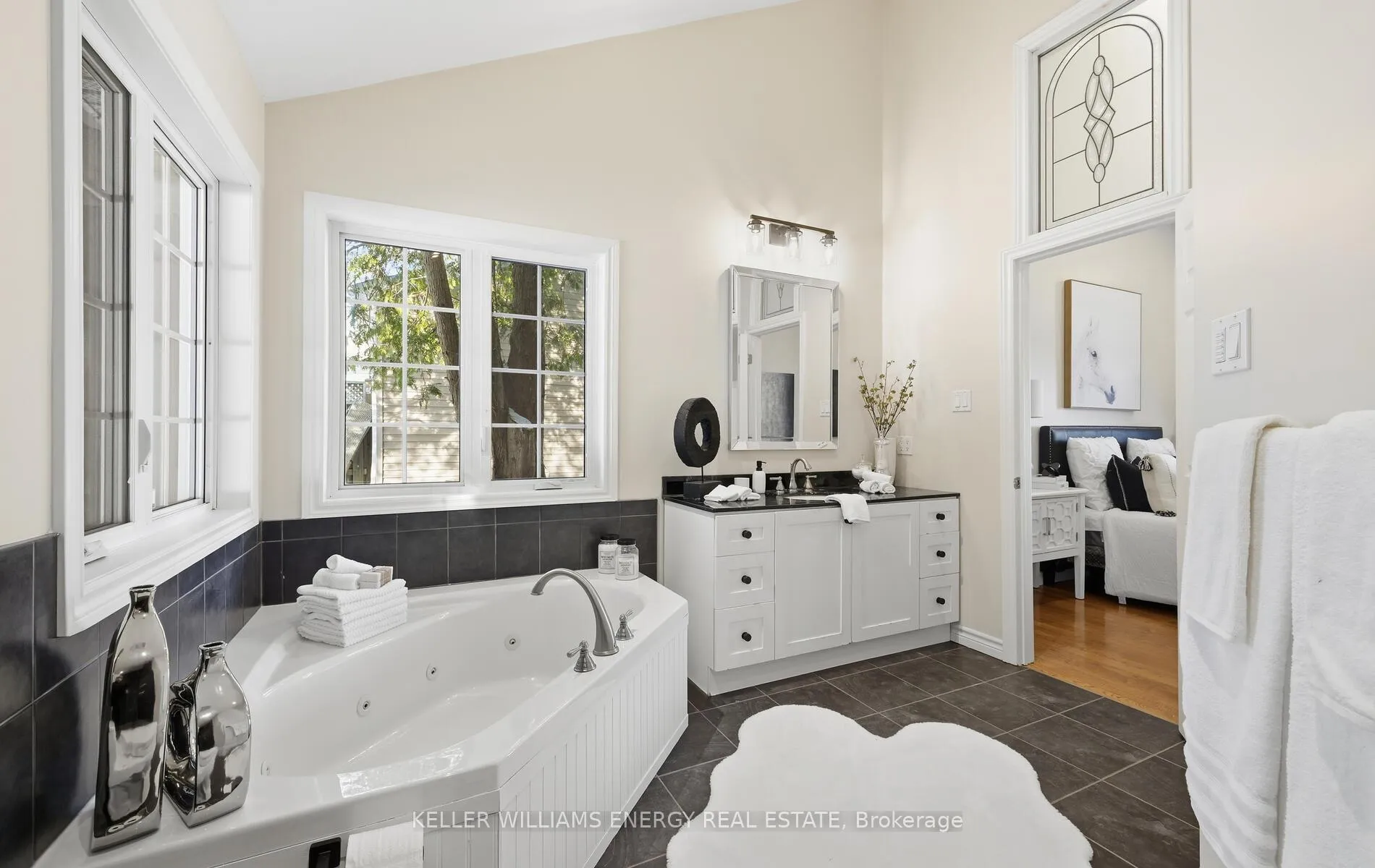 Photo 24 of 60 Davidge Drive, Scugog, Rural Scugog — HOMEH
