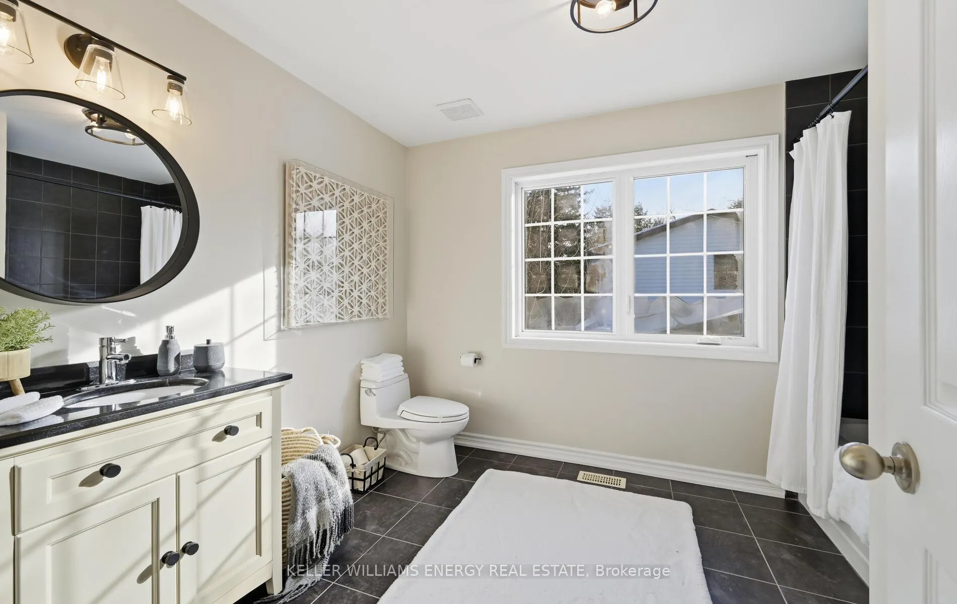 Photo 33 of 60 Davidge Drive, Scugog, Rural Scugog — HOMEH