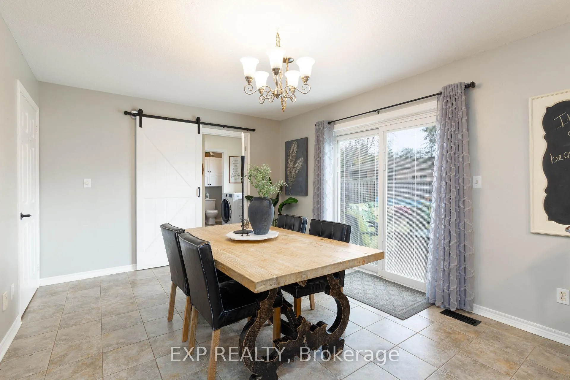 Photo 12 of 8 Pardo Court, Scugog, Rural Scugog — HOMEH