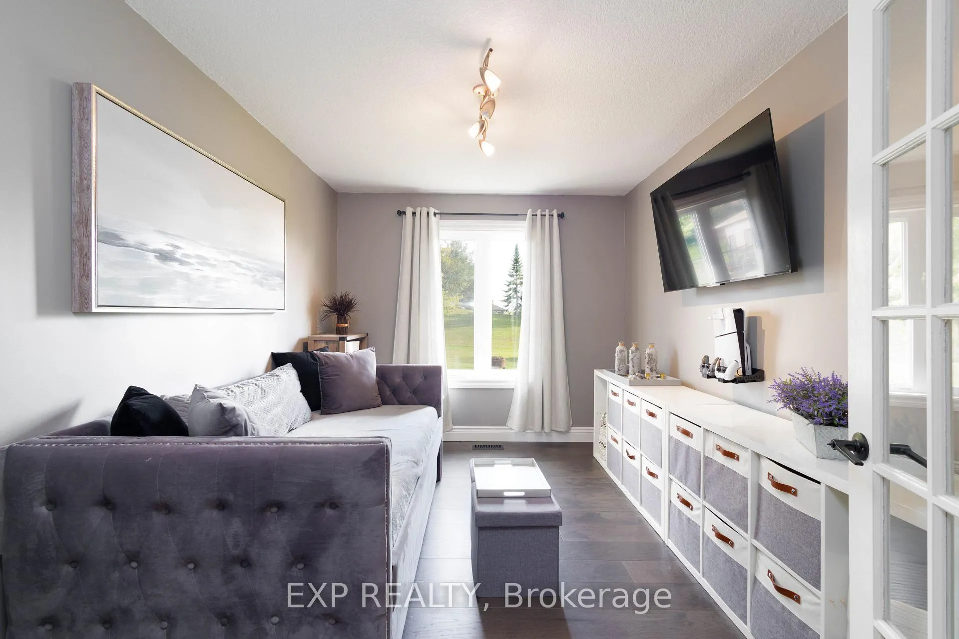 Photo 15 of 8 Pardo Court, Scugog, Rural Scugog — HOMEH