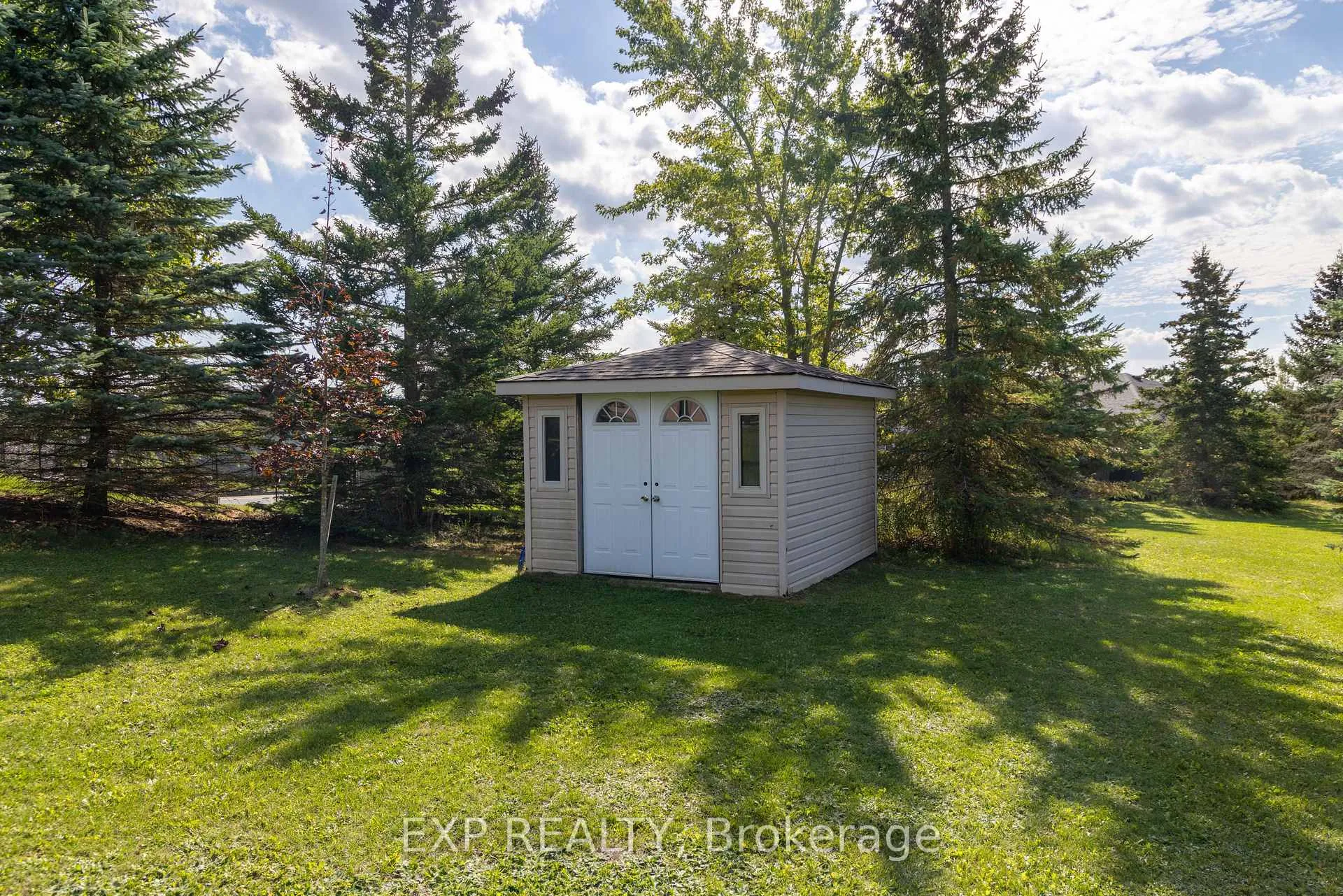 Photo 44 of 8 Pardo Court, Scugog, Rural Scugog — HOMEH