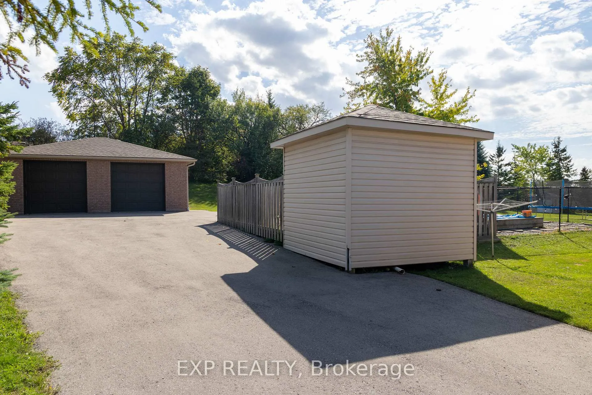 Photo 45 of 8 Pardo Court, Scugog, Rural Scugog — HOMEH