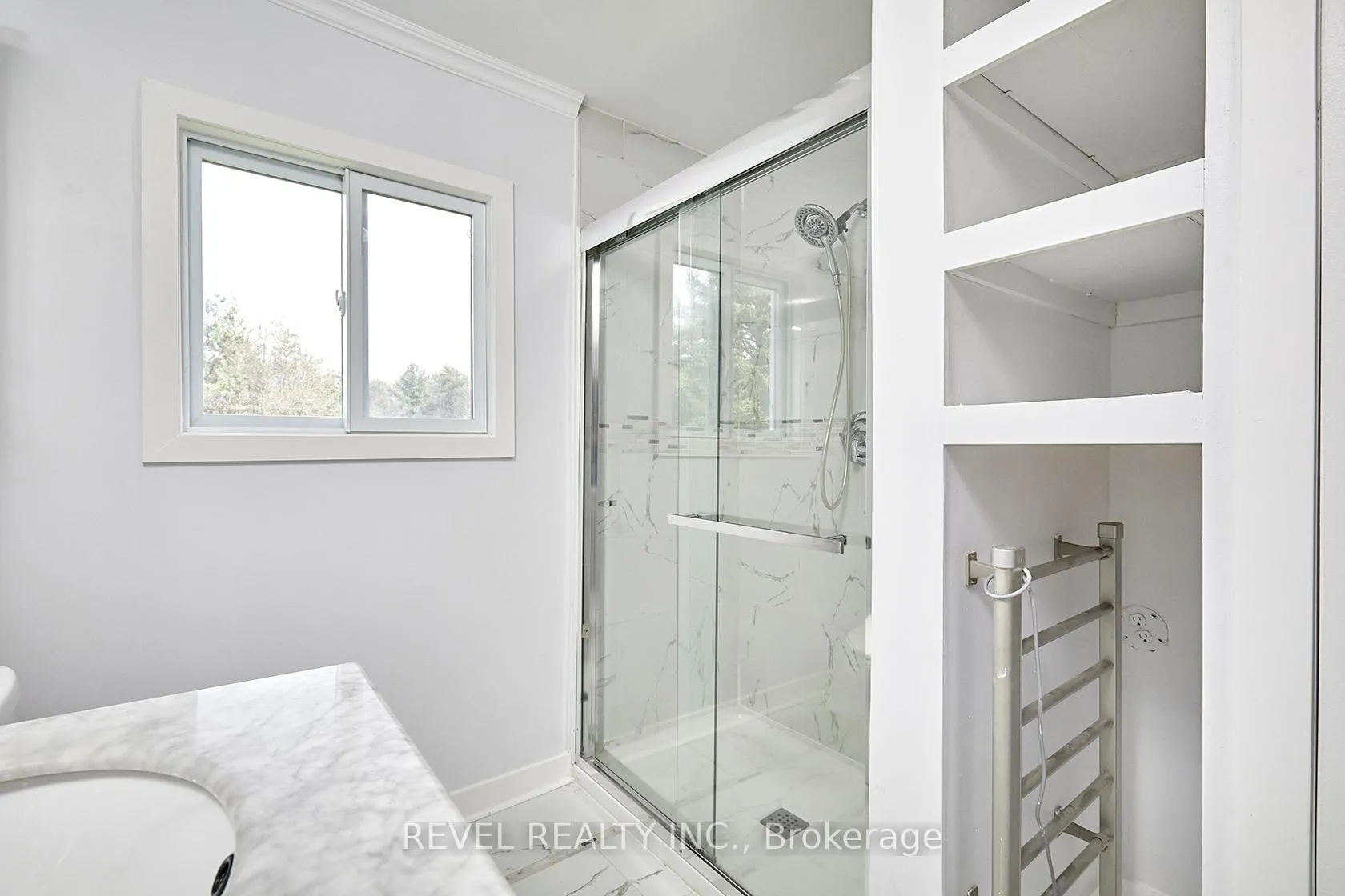 Photo 13 of 3253 Grayshott Drive, Severn, Washago — HOMEH