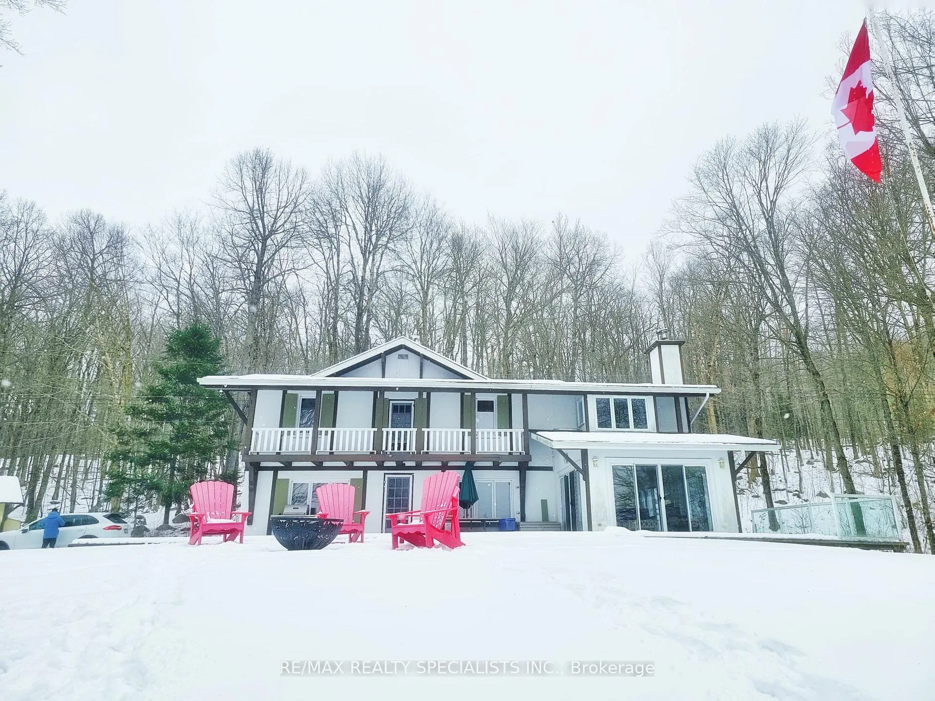 Photo 1 of Unit B, 127 Wind Rose Lane, Ryerson — HOMEH