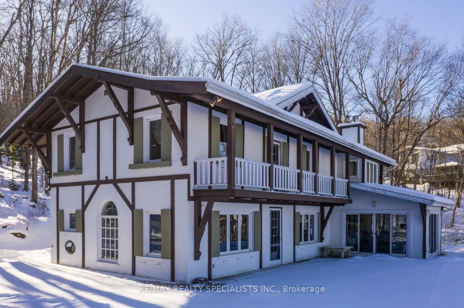 Photo 3 of Unit B, 127 Wind Rose Lane, Ryerson — HOMEH