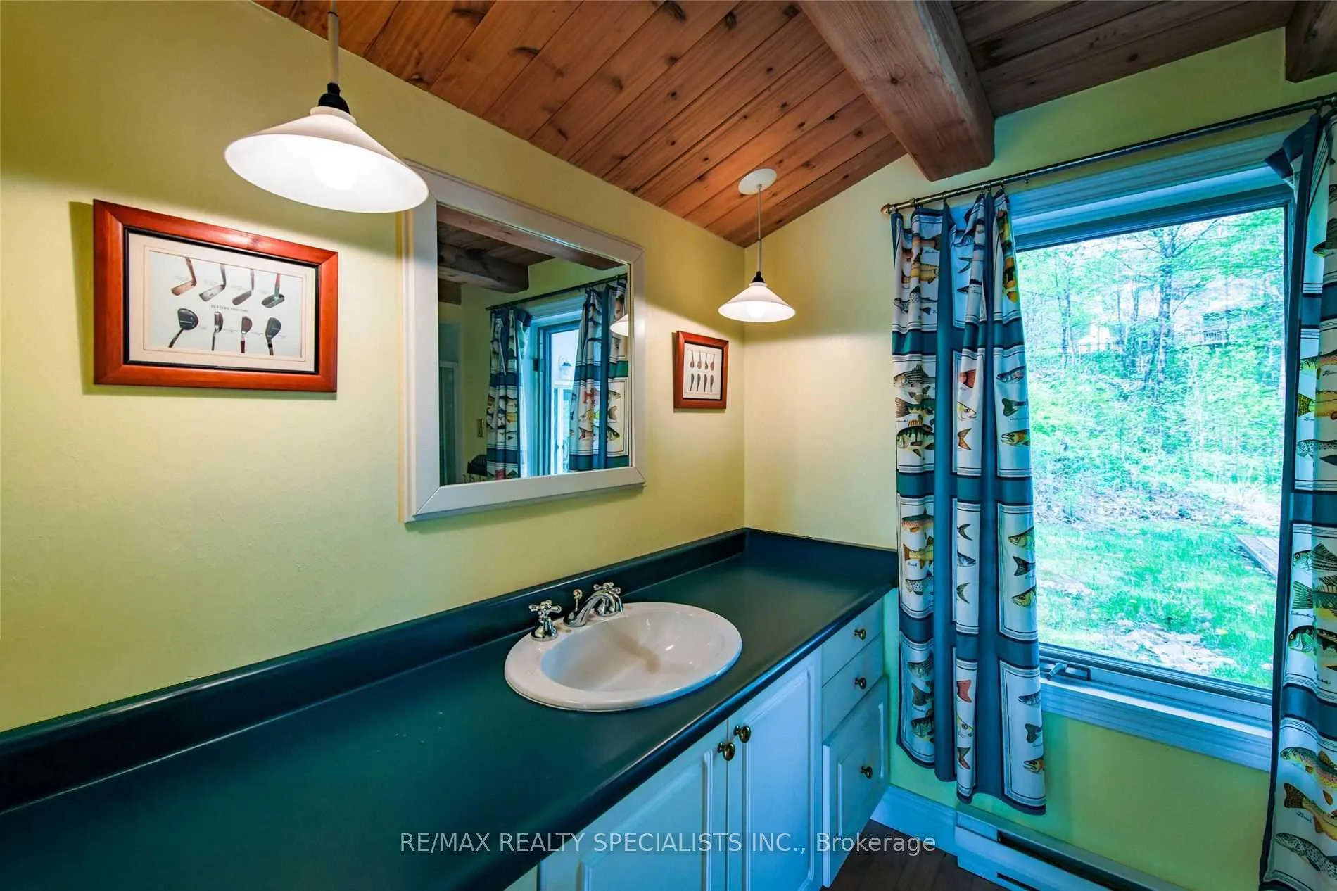 Photo 19 of Unit B, 127 Wind Rose Lane, Ryerson — HOMEH