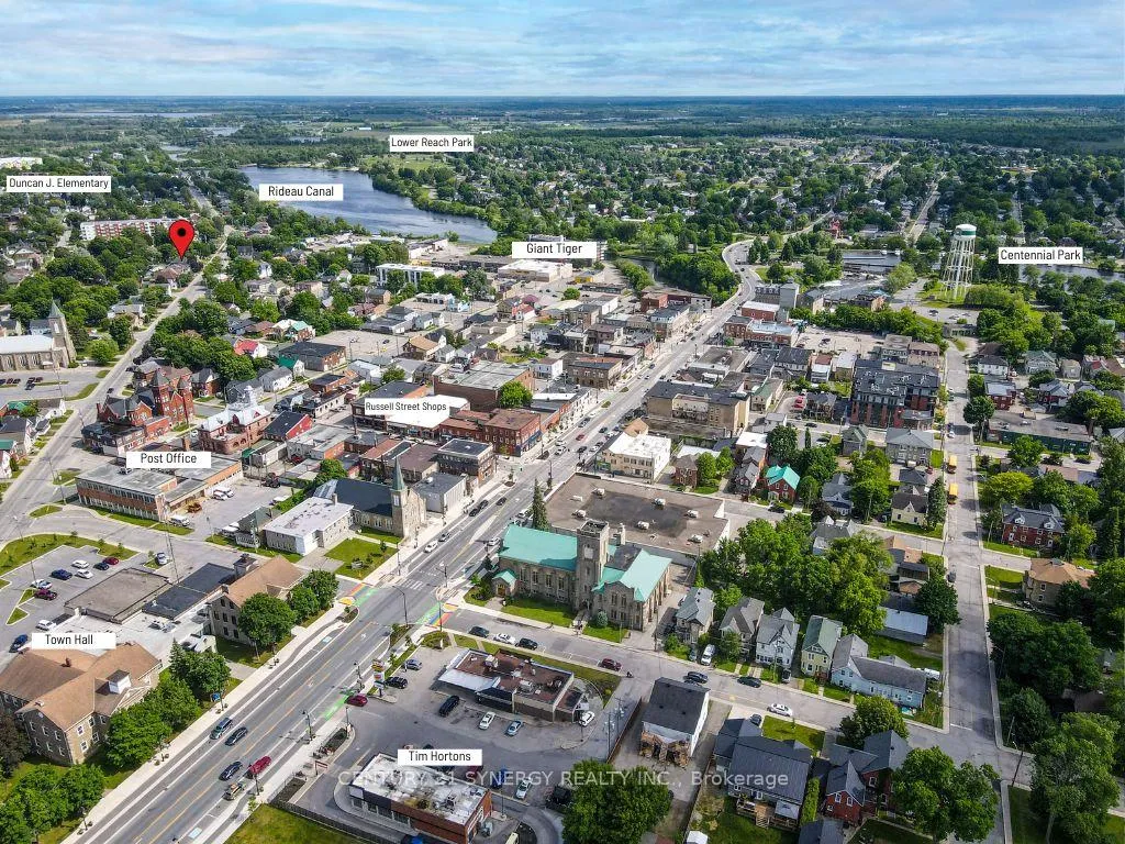 Photo 30 of 17 Elmsley Street, Smiths Falls — HOMEH