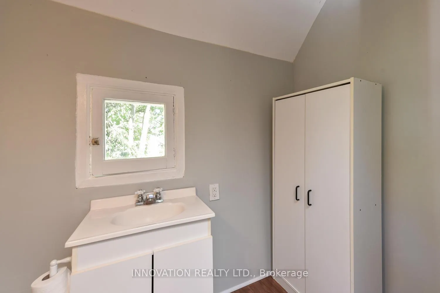 Photo 20 of 5 Mcgill Street N, Smiths Falls — HOMEH