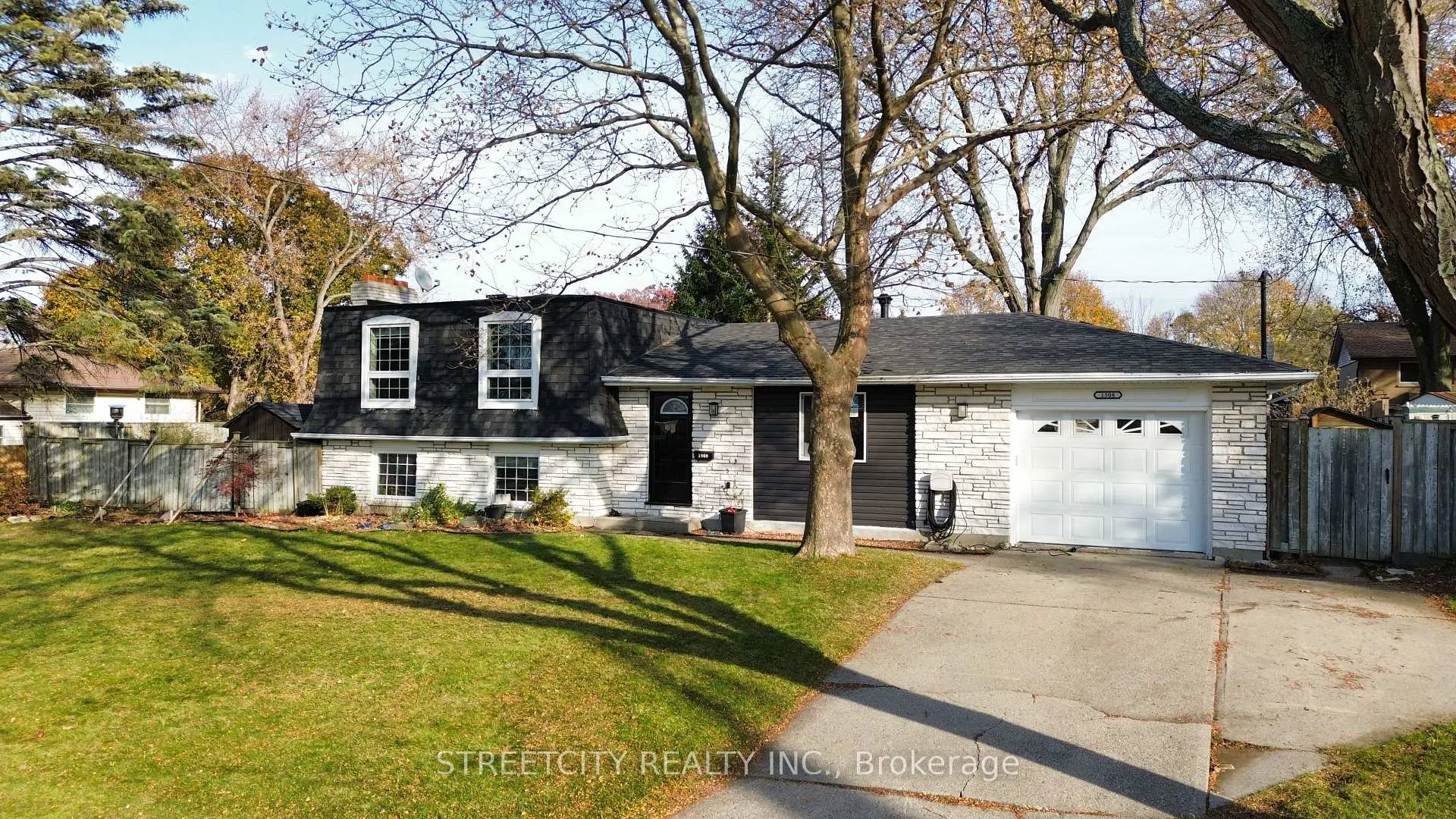 Front of 1508 Len Avenue