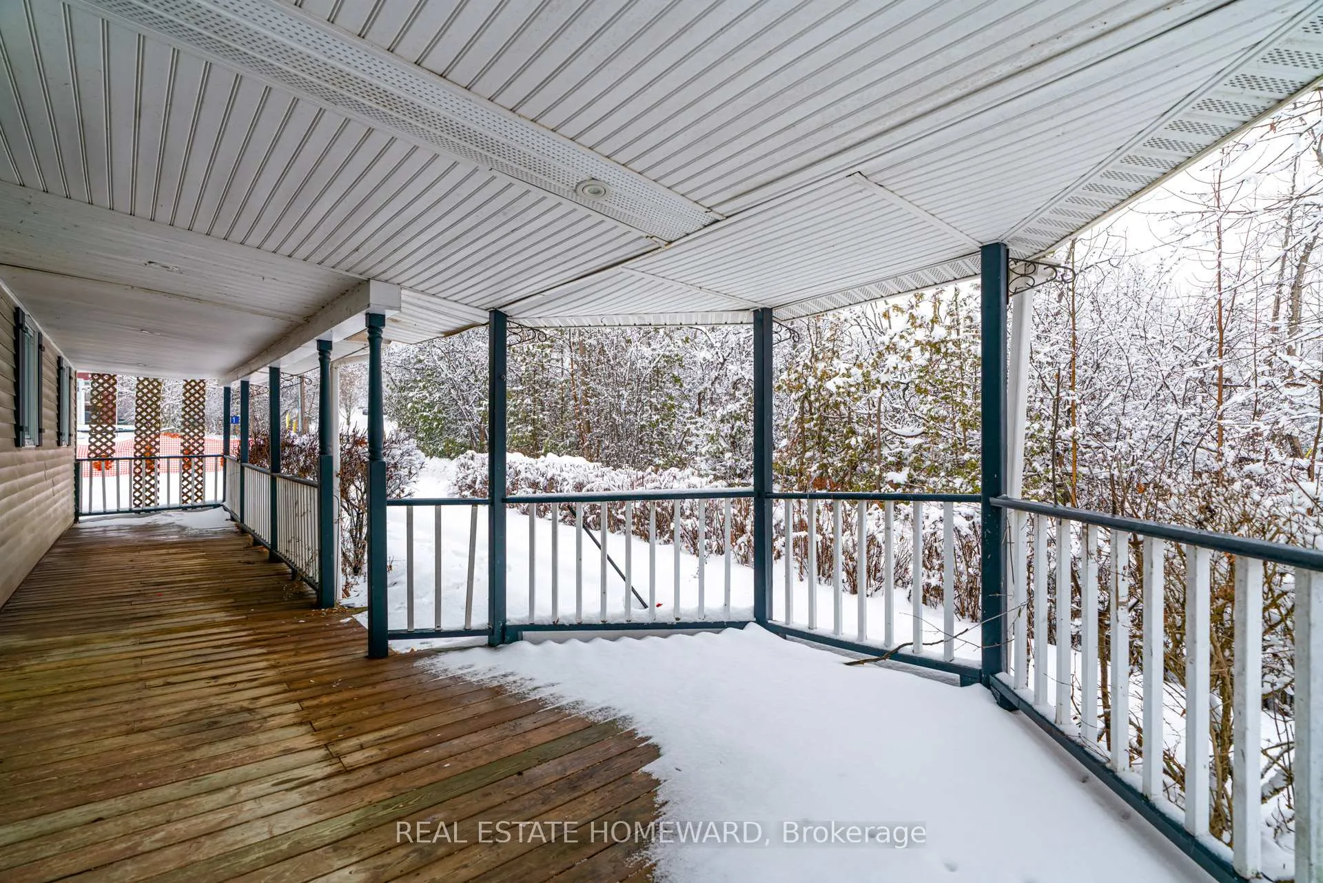 Photo 9 of 11 Dover Lane, Scugog, Rural Scugog — HOMEH