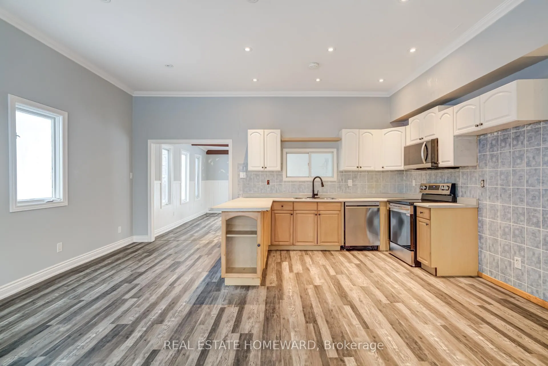 Photo 15 of 11 Dover Lane, Scugog, Rural Scugog — HOMEH